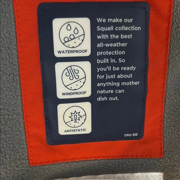 Lands’ End kids snow jacket and bib - Picture 3 of 8